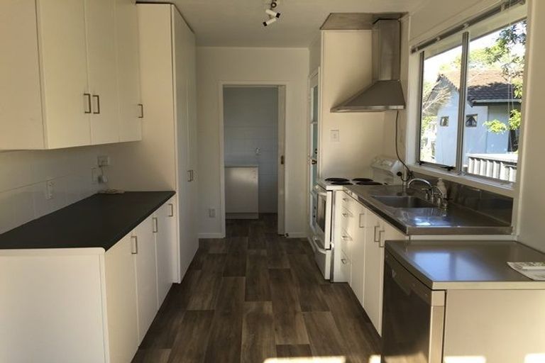 Photo of property in 57 Reynella Drive, Massey, Auckland, 0614