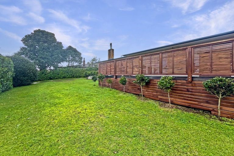 Photo of property in 33 Pacific Street, Waiuku, 2123