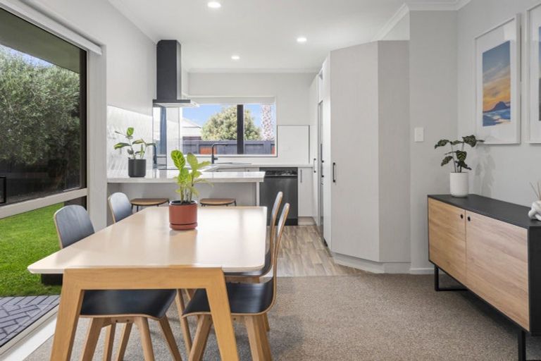 Photo of property in 10 Monterey Key, Papamoa Beach, Papamoa, 3118