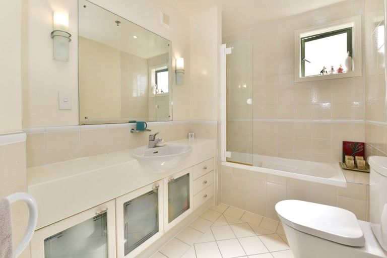 Photo of property in 66 Harbour Village Drive, Gulf Harbour, Whangaparaoa, 0930