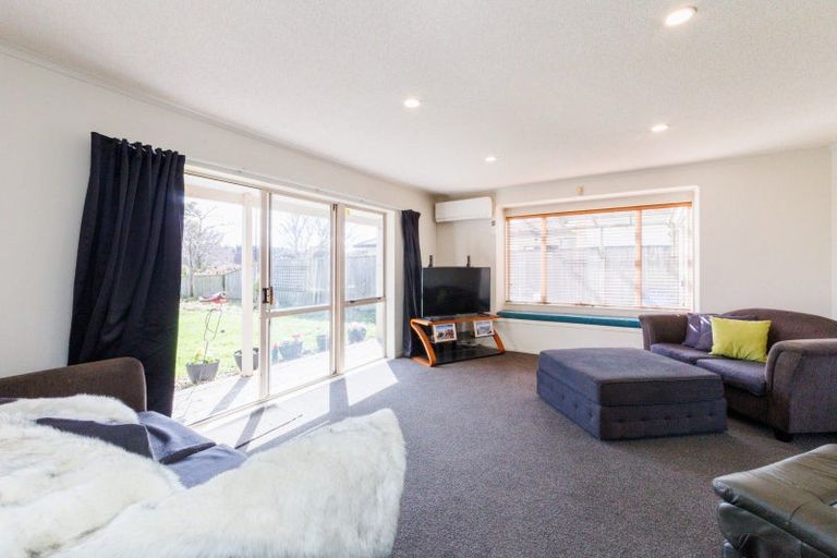 Photo of property in 119 John F Kennedy Drive, Milson, Palmerston North, 4414