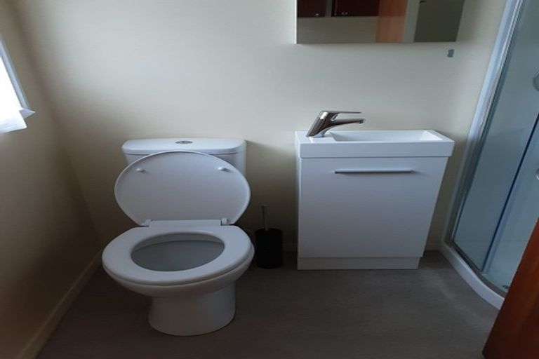 Photo of property in 1/107 Lonsdale Street, New Brighton, Christchurch, 8083