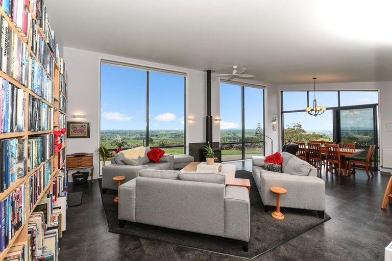 Photo of property in 330 Sainsbury Road, Pirongia, Te Awamutu, 3876