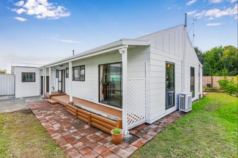 Photo of property in 48a George Street, Levin, 5510
