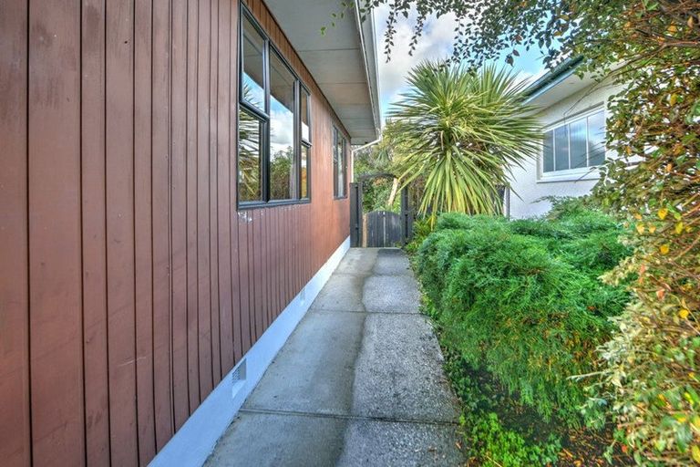 Photo of property in 23 Milton Street, Gore, 9710