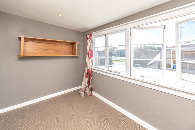 Photo of property in 9 Ashton Terrace, Castlecliff, Whanganui, 4501
