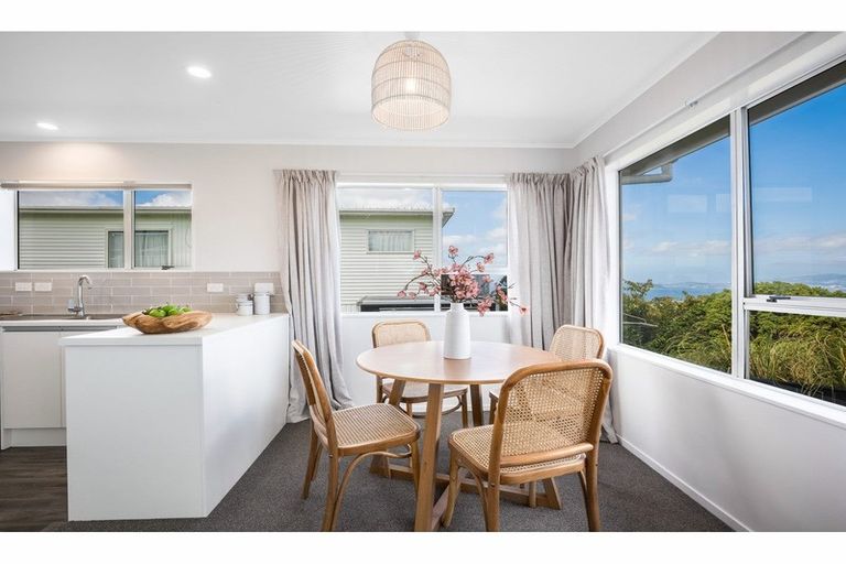 Photo of property in 34 Cypress Drive, Maungaraki, Lower Hutt, 5010