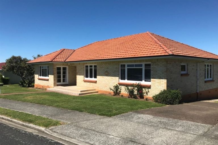 Photo of property in 75 Bockett Avenue, Te Awamutu, 3800