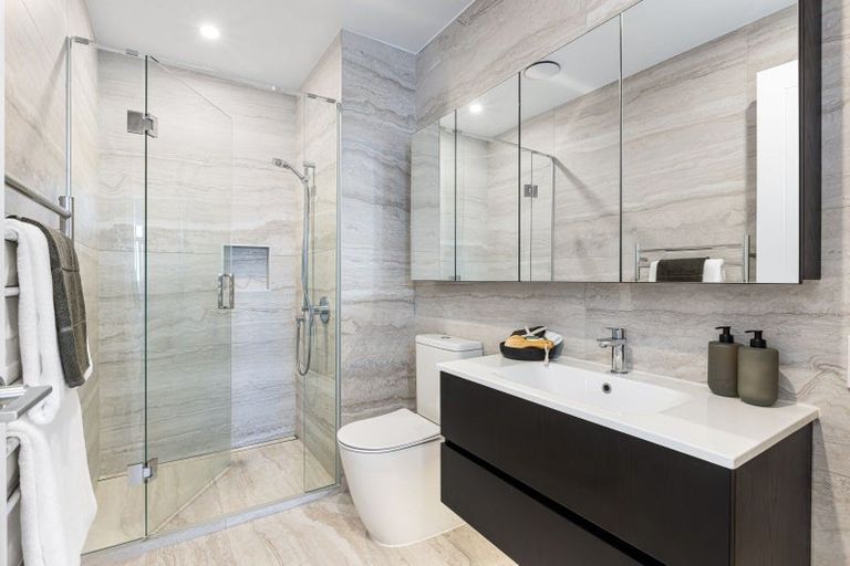 Photo of property in 195 Hibiscus Drive, Orewa, 0931