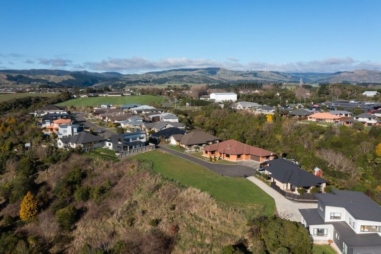 Photo of property in 20 Silkwood Place, Fitzherbert, Palmerston North, 4410