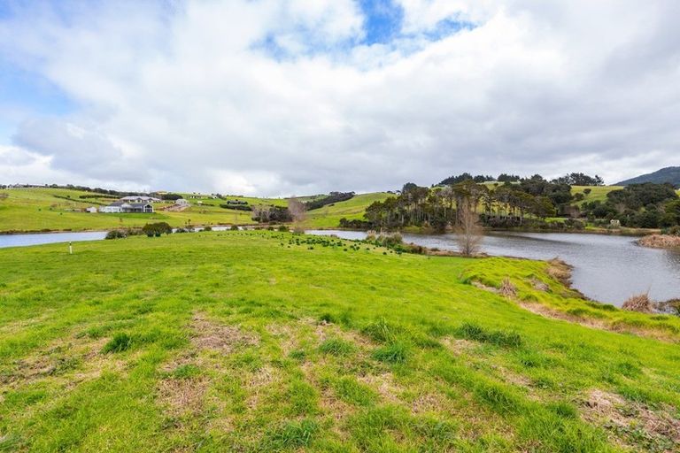 Photo of property in 17 Robert Hastie Drive, Mangawhai, 0573