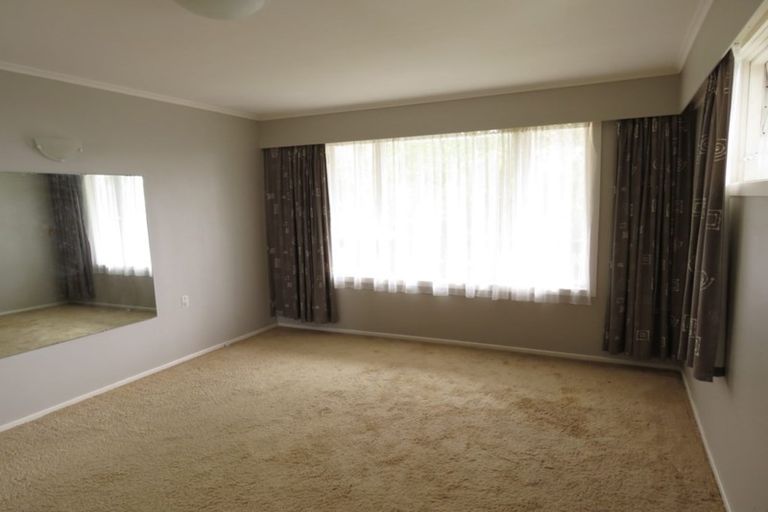 Photo of property in 1/78 Castor Bay Road, Castor Bay, Auckland, 0620