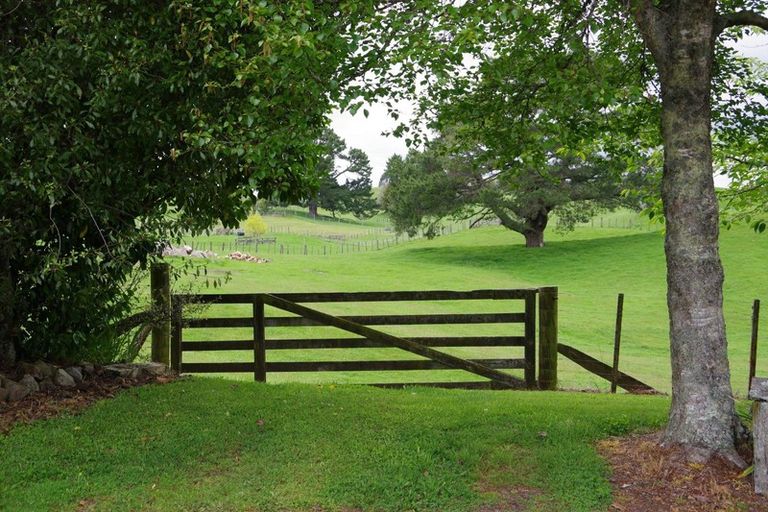 Photo of property in 3/1171 Poihipi Road, Oruanui, Taupo, 3377