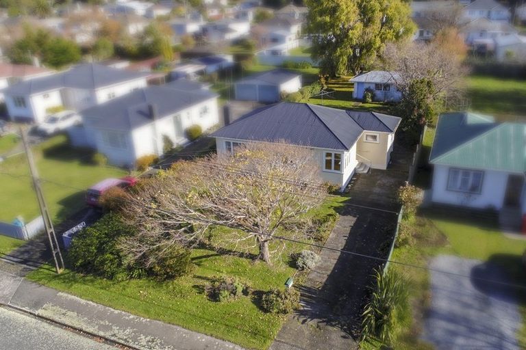 Photo of property in 55 Westminster Road, Wainuiomata, Lower Hutt, 5014