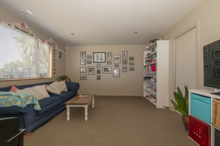 Photo of property in 12 Elderberry Crescent, Wanaka, 9305