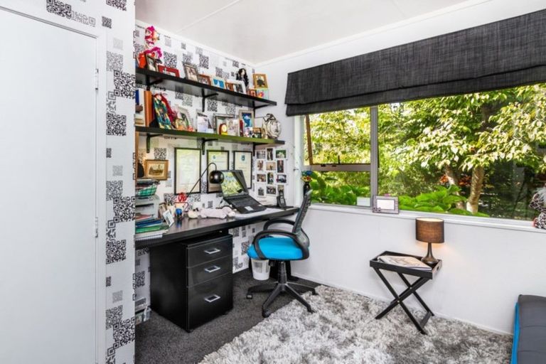 Photo of property in 15 Peehimanini Road, Waitahanui, Taupo, 3378