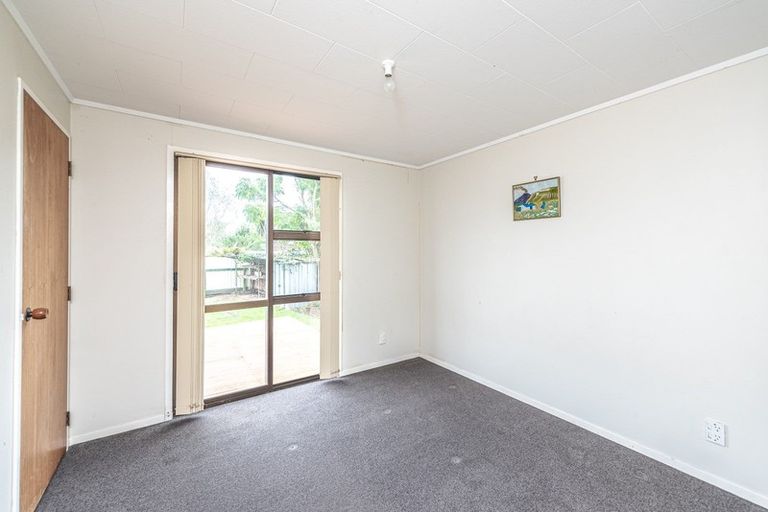 Photo of property in 8 Ash Place, Aramoho, Whanganui, 4500