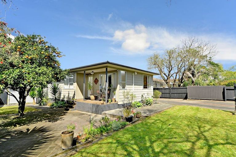 Photo of property in 153 Gills Road, Half Moon Bay, Auckland, 2014