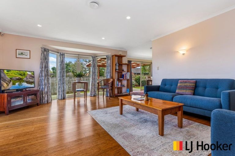 Photo of property in 5 Trossach Place, Wattle Downs, Auckland, 2103