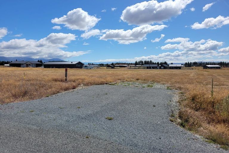 Photo of property in 2 Avlis Place, Twizel, 7901