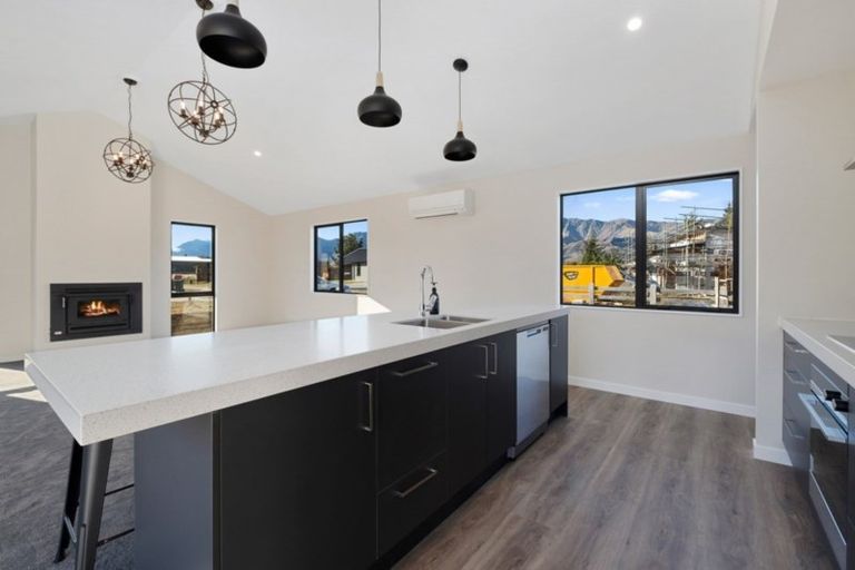 Photo of property in 27 Dingle Street, Lake Hawea, Wanaka, 9382