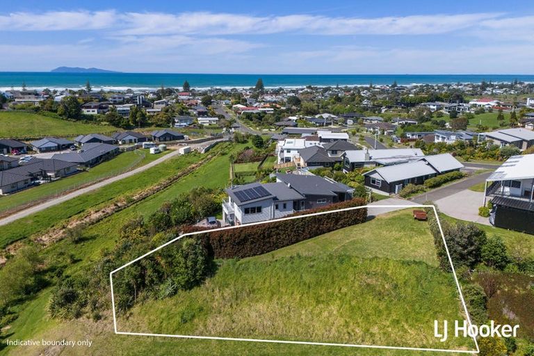 Photo of property in 20 Tohora View, Waihi Beach, 3611