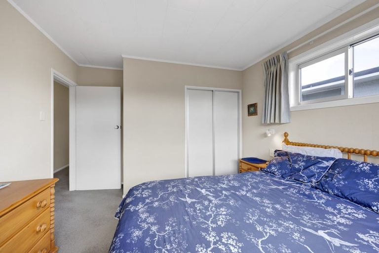 Photo of property in 44 Fulford Street, New Plymouth, 4310