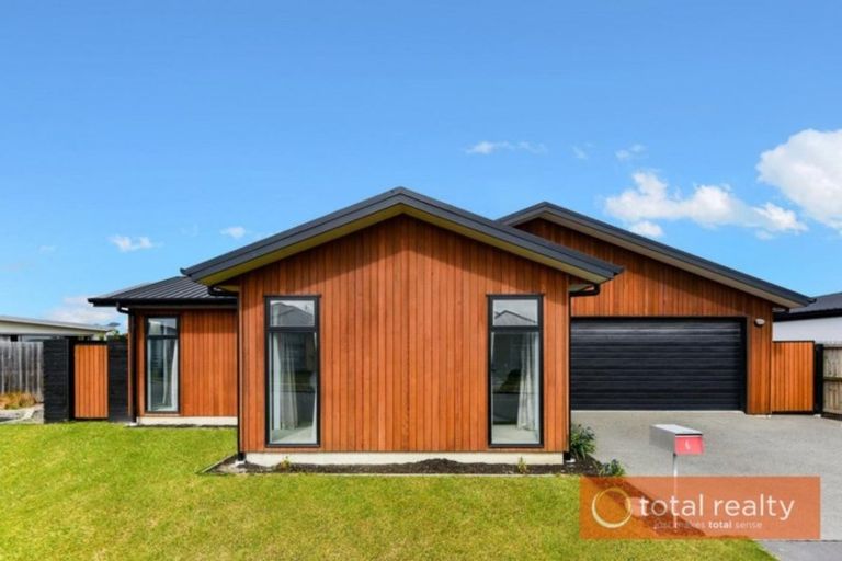Photo of property in 6 Ader Close, Halswell, Christchurch, 8025