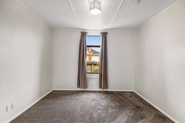 Photo of property in 9 Moore Street, West End, Palmerston North, 4412