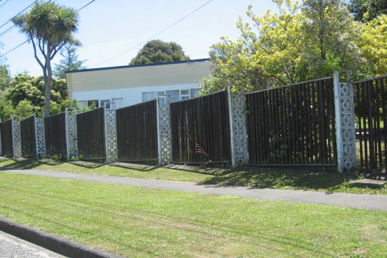 Photo of property in 3 Tiritoa Terrace, Feilding, 4702