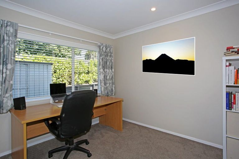 Photo of property in 1/66 Orangewood Drive, Northpark, Auckland, 2013