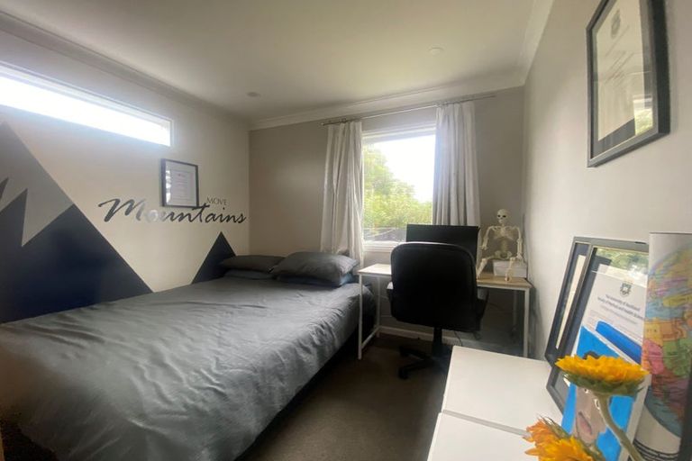 Photo of property in 1/176 Birkdale Road, Birkdale, Auckland, 0626