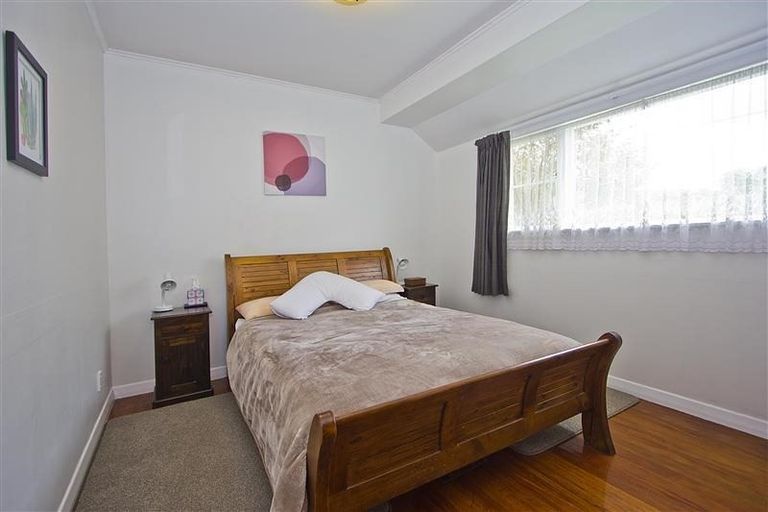 Photo of property in 28 Bell Road, Waiwhetu, Lower Hutt, 5010