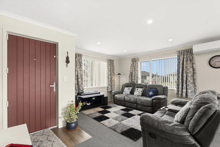 Photo of property in 8 Maple Grove, Solway, Masterton, 5810