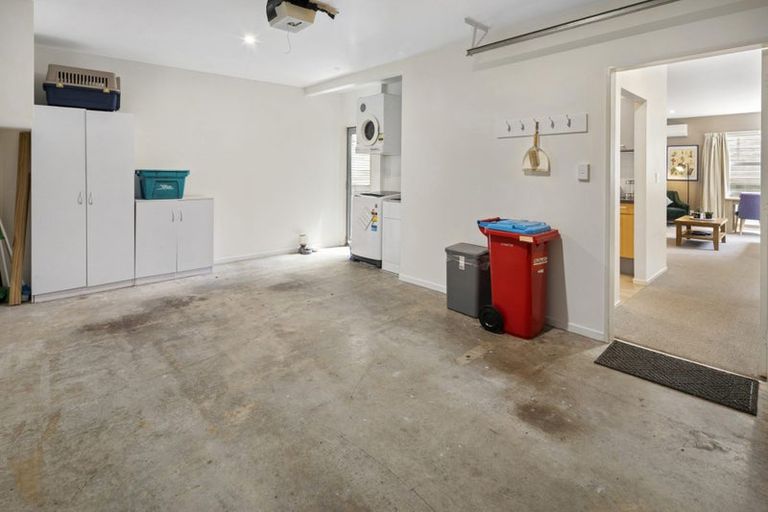 Photo of property in 4 Tiketike Way, Brooklyn, Wellington, 6021