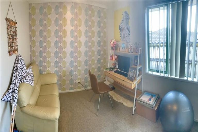 Photo of property in 38 Cyclamen Road, Mangere, Auckland, 2022