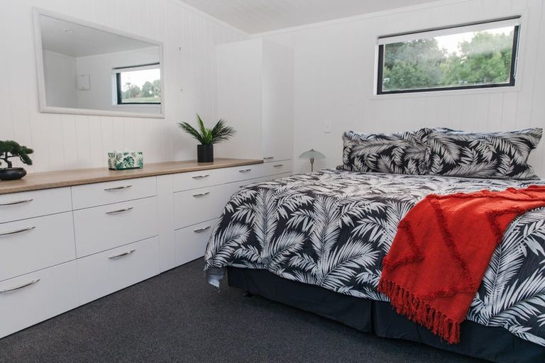 Photo of property in 261 Paparata Road, Bombay, 2675