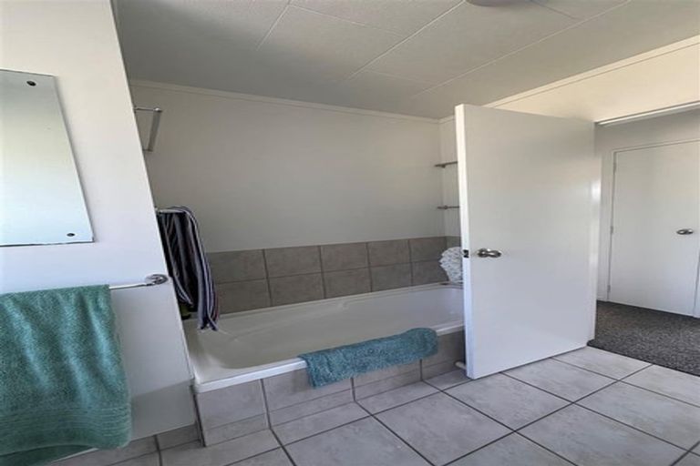 Photo of property in 3/6 Fleming Street, Manurewa East, Auckland, 2102