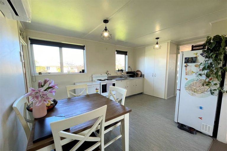 Photo of property in 39 Essex Street, Balclutha, 9230