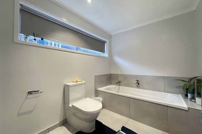 Photo of property in 5 Harvard Street, Hobsonville, Auckland, 0616