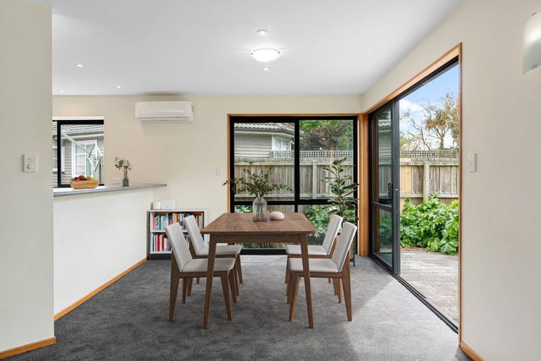 Photo of property in 3a Memorial Avenue, Ilam, Christchurch, 8053