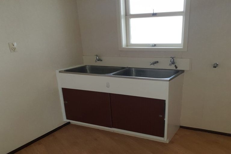 Photo of property in 16a Warriston Avenue, Waiuku, 2123