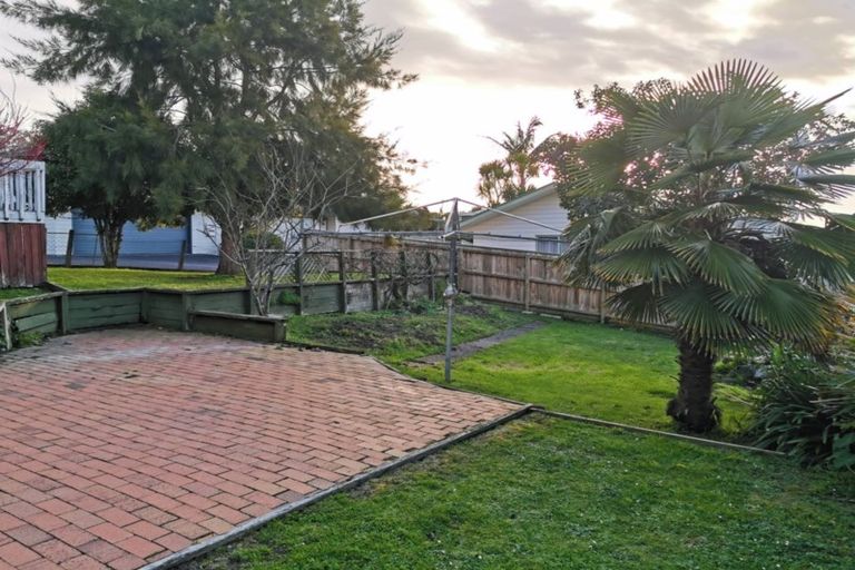 Photo of property in 49 West Coast Road, Glen Eden, Auckland, 0602