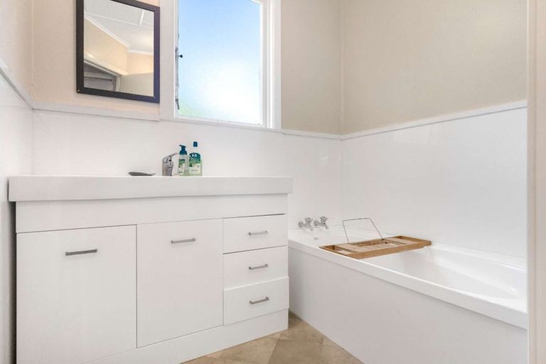 Photo of property in 35 Tureiti Place, Turangi, 3334