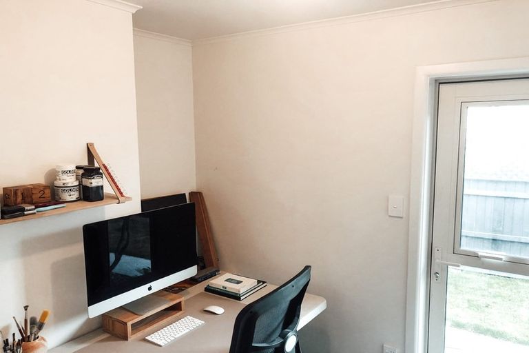 Photo of property in 2/85a Mays Road, Saint Albans, Christchurch, 8052