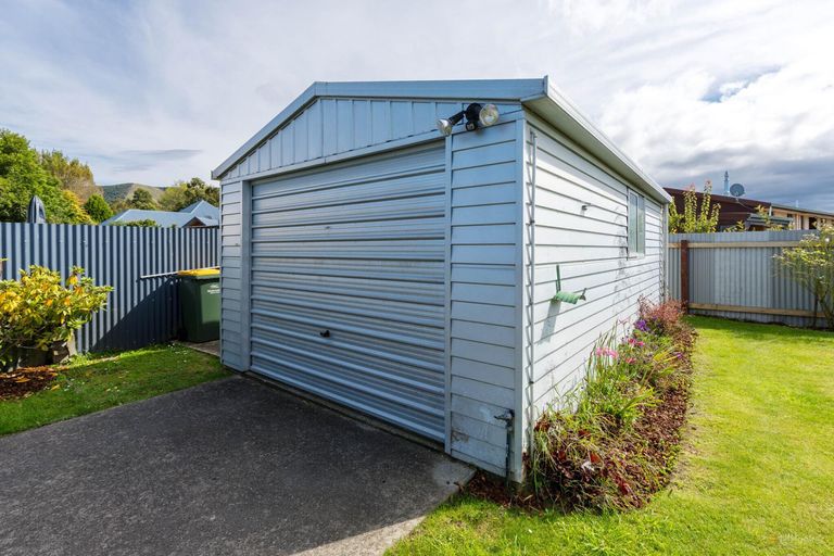 Photo of property in 26 Point Bush Road, Waimate, 7924