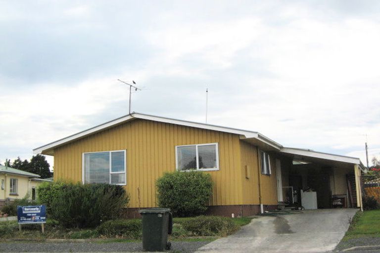 Photo of property in 11b Smith Street, Balclutha, 9230