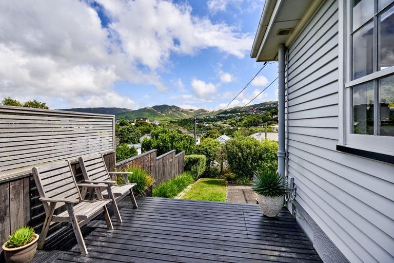 Photo of property in 43a Cockayne Road, Khandallah, Wellington, 6035