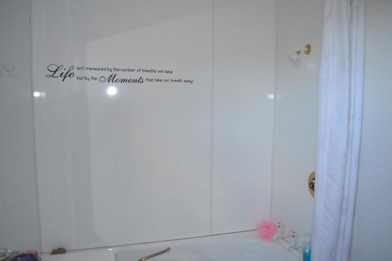 Photo of property in 67a Halswater Drive, Churton Park, Wellington, 6037