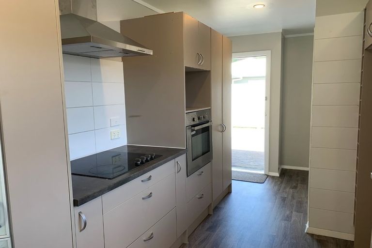 Photo of property in 1/173 Wainuiomata Road, Wainuiomata, Lower Hutt, 5014